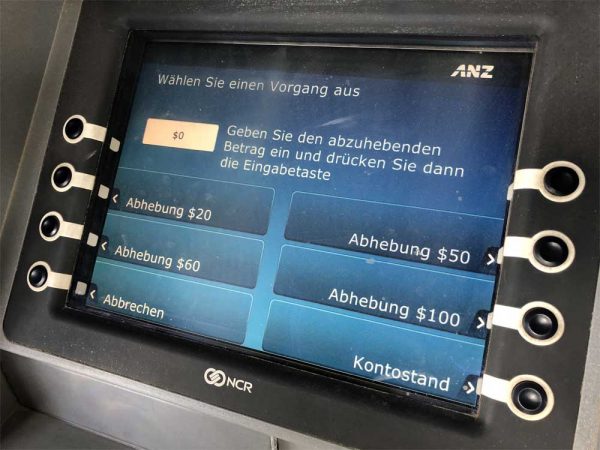 ATM/Geldautomat in Australien mit deutschen Texten