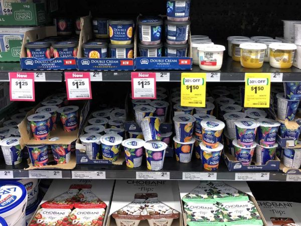 Joghurt Angebote in australischem Supermarkt