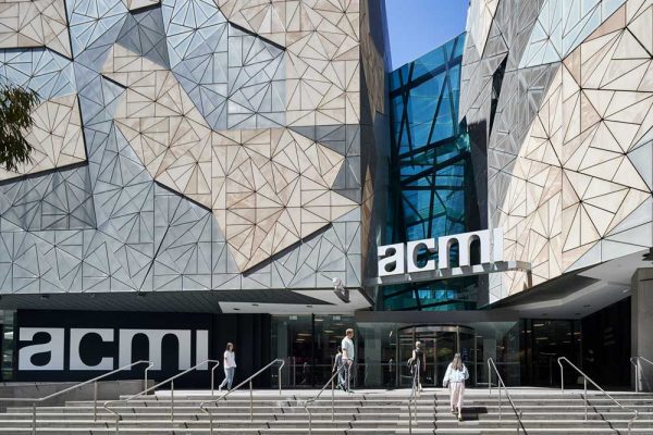 Eingang zum ACMI Museum in Melbourne